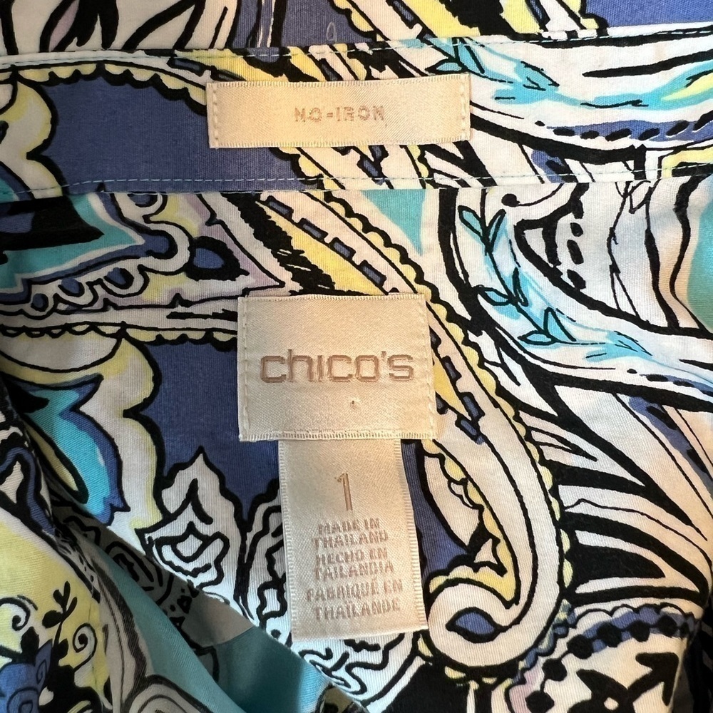 CHICOS Women’s Blue Paisley Blouse Size 1 - Picture 11 of 11